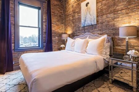 Hip Urban Loft - Small Town Charm -124 Lofts #3 West Dundee Buitenkant foto